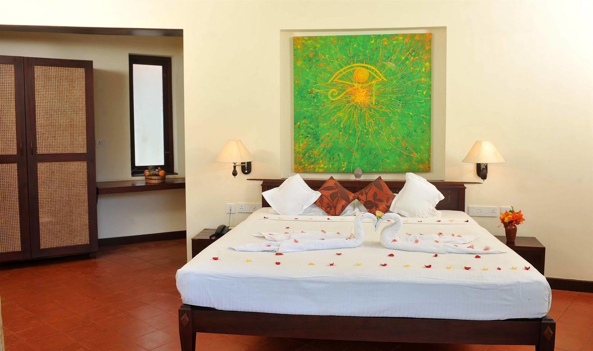 Ananda Lakshmi Ayurveda Retreat Hotel Chowara Exterior photo